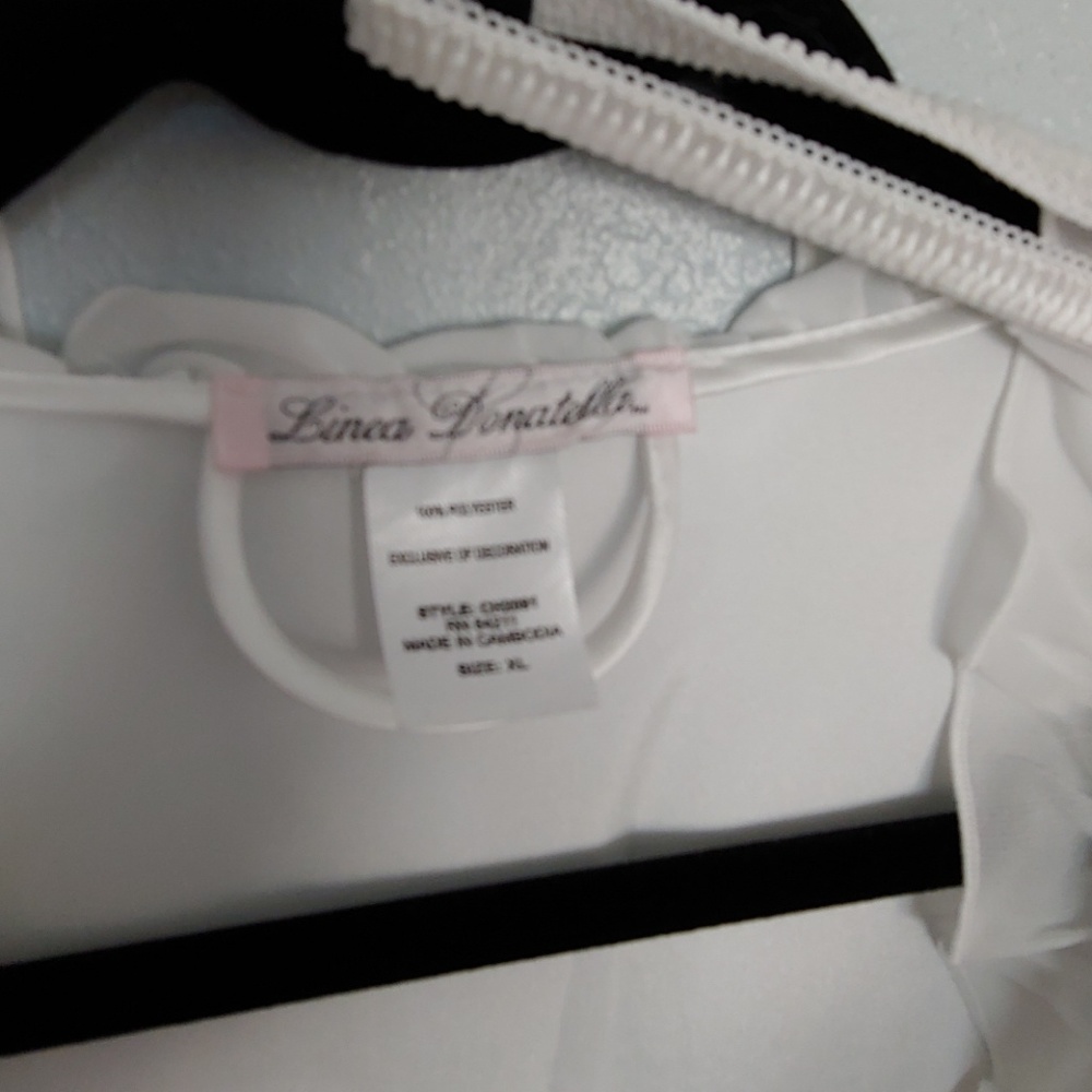Ladies Nightgown & Robe - Picture 5 of 8